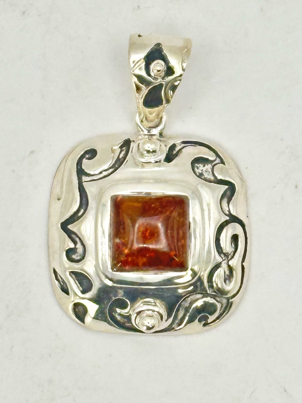 Silpada Retired S0908 Sterling Silver Square Amber Scroll Drop Pendant